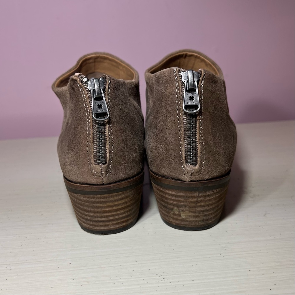 Lucky Brand Women’s 10 Brown Leather Fai Short Ankle Booties Zip Boot - Picture 4 of 6